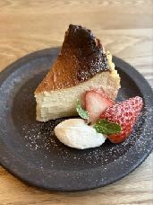 サウナとカフェバーBARE HAUS