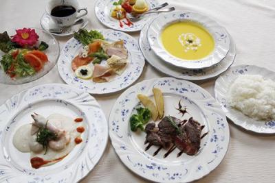 Hinoki no Rogu Resutoran Henrī-In